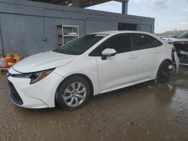 TOYOTA COROLLA LE 2020 with VIN 5YFEPRAE9LP092428 - Photo from auction