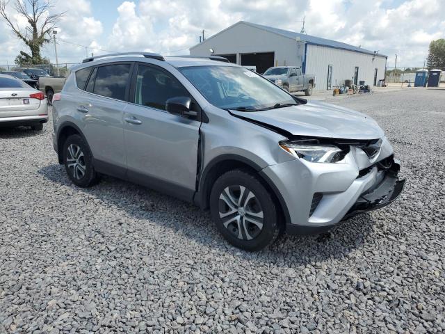 Photo 4 from auction – 2018 TOYOTA RAV4 LE with VIN JTMBFREV7JJ200644