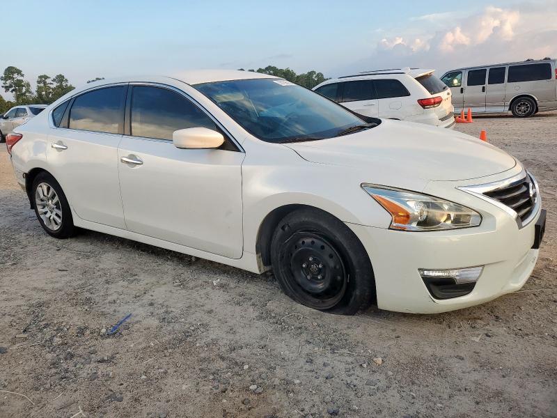 Photo 4 from auction – 2013 NISSAN ALTIMA 2.5 with VIN 1N4AL3AP1DC233811