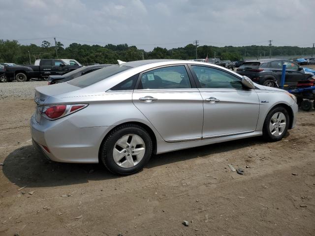 صورة رقم 3 من المزاد - 2011 HYUNDAI SONATA HYB مع VIN KMHEC4A44BA005474