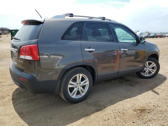 Photo 3 from auction – 2013 KIA SORENTO EX with VIN 5XYKUDA24DG410949
