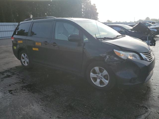 Photo 4 from auction – 2014 TOYOTA SIENNA LE with VIN 5TDKK3DC0ES502598