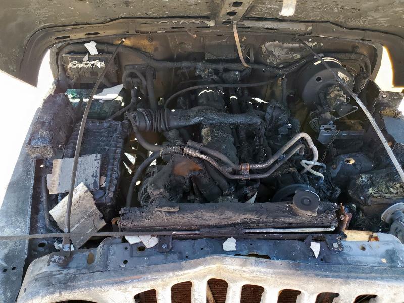 Photo 11 from auction – 2001 JEEP WRANGLER / with VIN 1J4FA49S21P334438