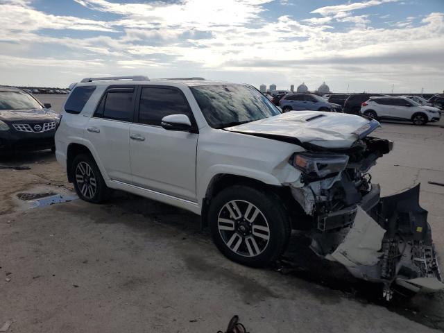 Photo 4 from auction – 2016 TOYOTA 4RUNNER SR with VIN JTEZU5JR8G5113662
