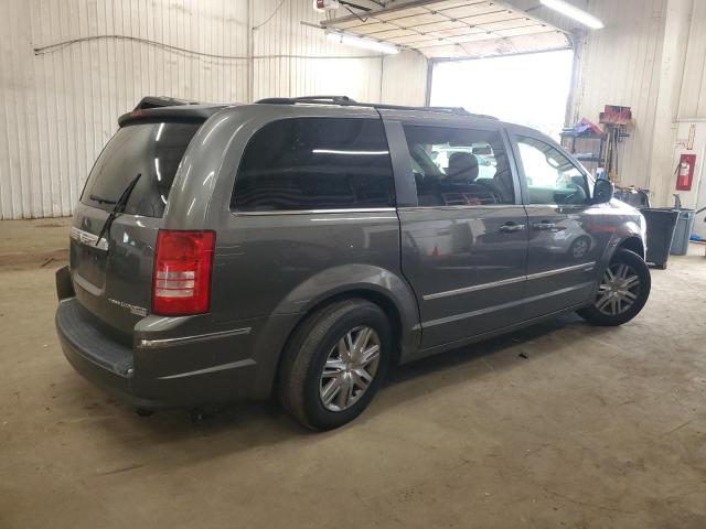 Photo 3 from auction – 2010 CHRYSLER TOWN & COU with VIN 2A4RR5DX0AR298844