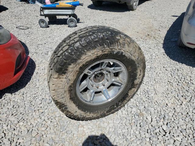 Photo 13 from auction – 2006 HUMMER H2 with VIN 5GRGN23U46H110066