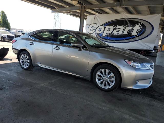 Photo 4 from auction – 2015 LEXUS ES 300H with VIN JTHBW1GGXF2100277