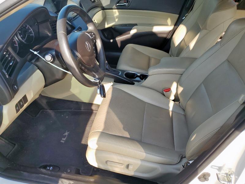 Photo 7 from auction – 2016 ACURA ILX PREMIU with VIN 19UDE2F74GA004819