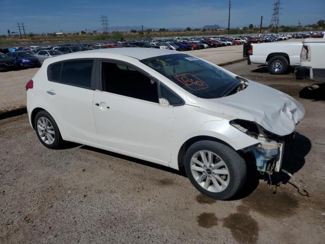 Photo 4 from auction – 2017 KIA FORTE LX with VIN KNAFK5A86H5698759