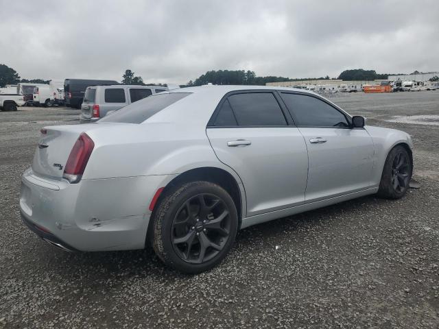 Photo 3 from auction – 2022 CHRYSLER 300 S with VIN 2C3CCABG1NH170735
