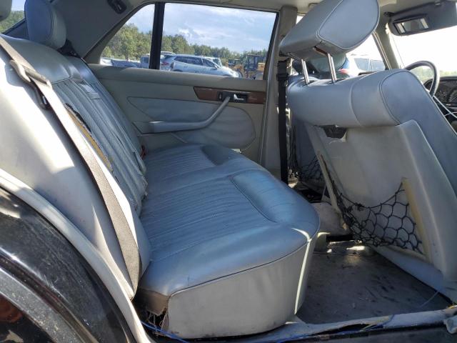 Photo 10 from auction – 1988 MERZ 420 SEL with VIN WDBCA35D0JA370107