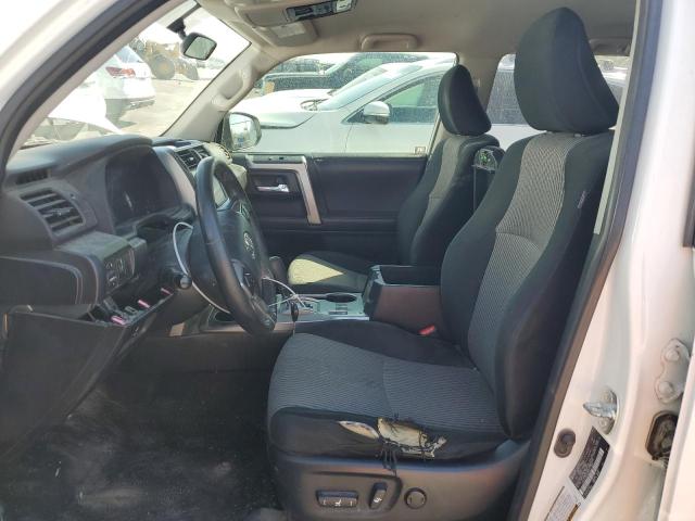 Photo 7 from auction – 2019 TOYOTA 4RUNNER SR with VIN JTEBU5JRXK5668963