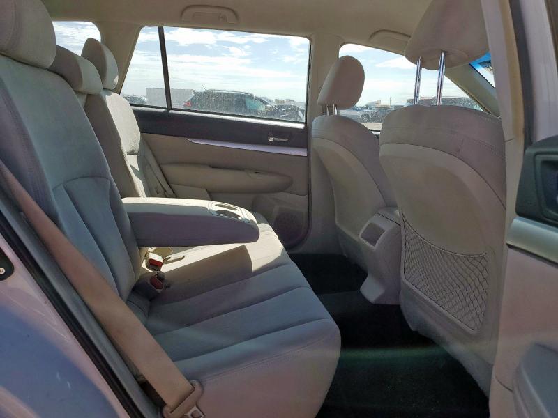 Снимка 11 от търг – 2014 SUBARU OUTBACK 2. с VIN 4S4BRCAC4E3307228