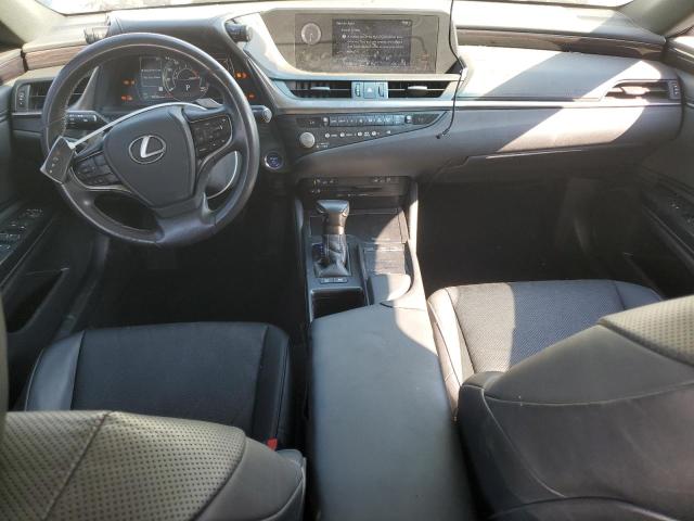 Photo 8 from auction – 2021 LEXUS ES 300H with VIN 58ADA1C10MU010071