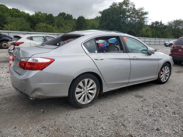 Photo 3 from auction – 2015 HONDA ACCORD EXL with VIN 1HGCR2F86FA083935