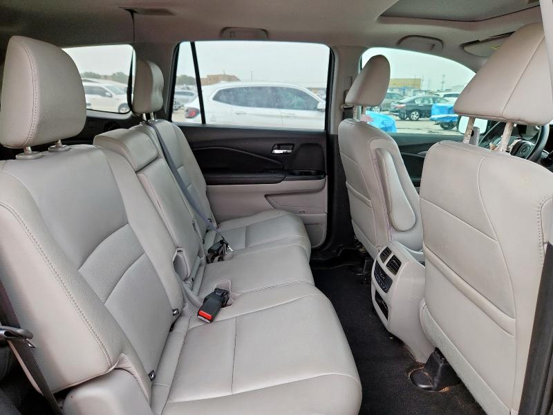 Photo 11 from auction – 2016 HONDA PILOT EXL with VIN 5FNYF5H55GB056350