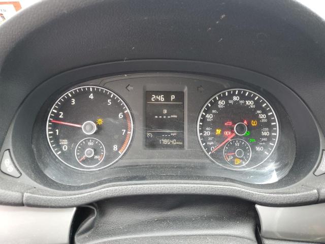 Photo 9 from auction – 2014 VOLKSWAGEN PASSAT S with VIN 1VWAP7A30EC007521