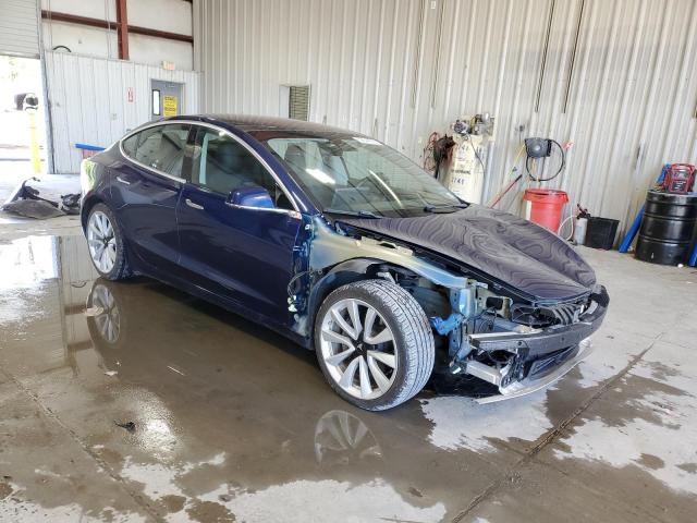Photo 4 from auction – 2018 TESLA MODEL 3 with VIN 5YJ3E1EB7JF116054