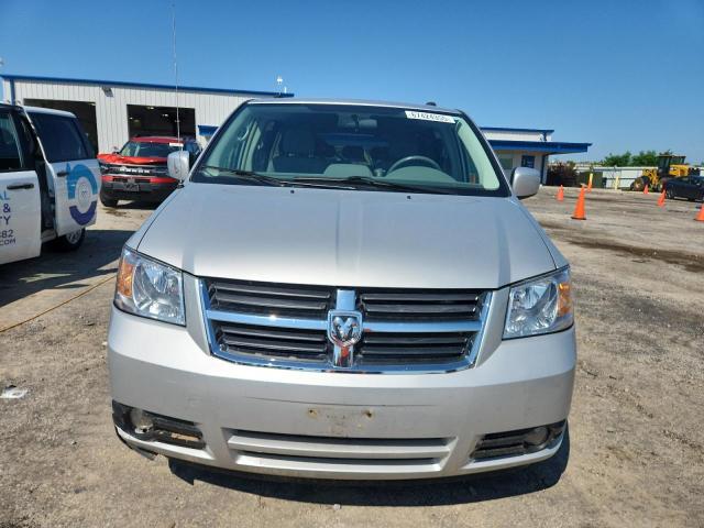 Photo 5 from auction – 2010 DODGE GRAND CARA with VIN 2D4RN5D17AR369313