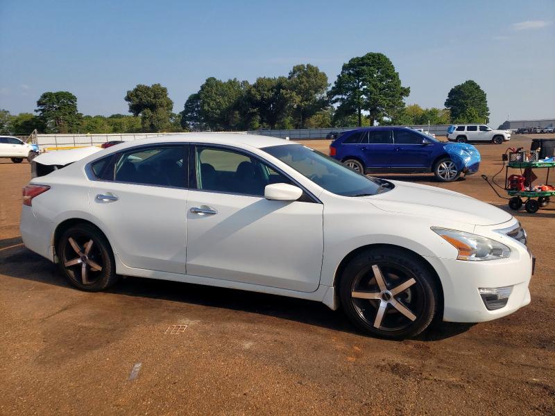 Photo 4 from auction – 2015 NISSAN ALTIMA 2.5 with VIN 1N4AL3AP4FN910258