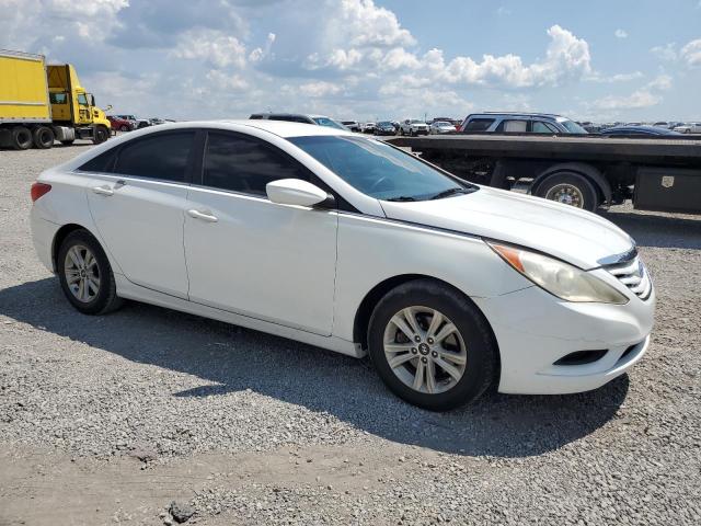 Photo 4 from auction – 2013 HYUNDAI SONATA GLS with VIN 5NPEB4AC6DH757879