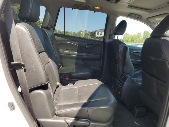 Photo 11 from auction – 2016 HONDA PILOT ELIT with VIN 5FNYF6H04GB071674