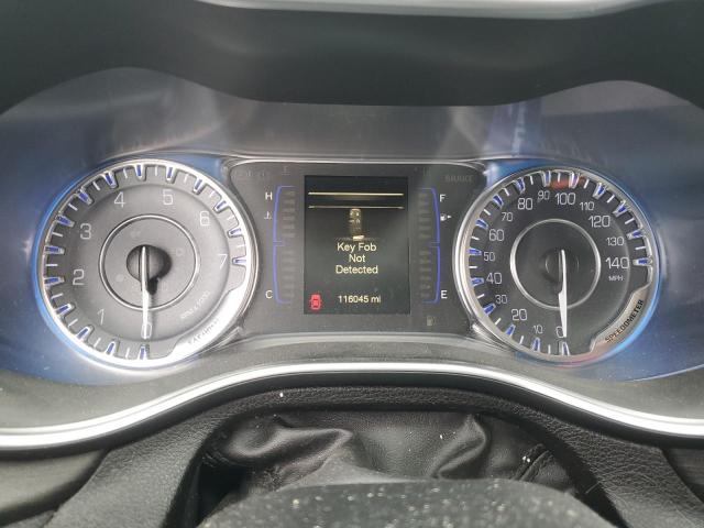 Photo 9 from auction – 2016 CHRYSLER 200 LIMITED with VIN 1C3CCCAB8GN160070