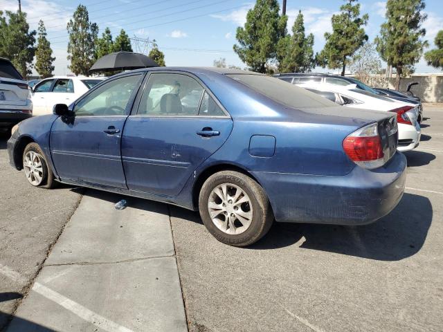 Photo 2 from auction – 2005 TOYOTA CAMRY LE with VIN 4T1BF30K75U105429