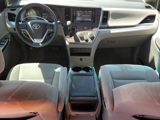 Photo 8 from auction – 2017 TOYOTA SIENNA LE with VIN 5TDKZ3DC6HS811217
