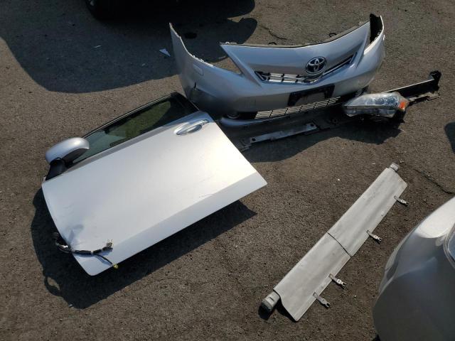 Photo 12 from auction – 2012 TOYOTA PRIUS V with VIN JTDZN3EU4C3090150