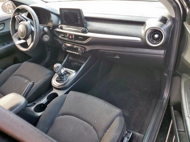 Photo 8 from auction – 2019 KIA FORTE FE with VIN 3KPF24AD1KE095207