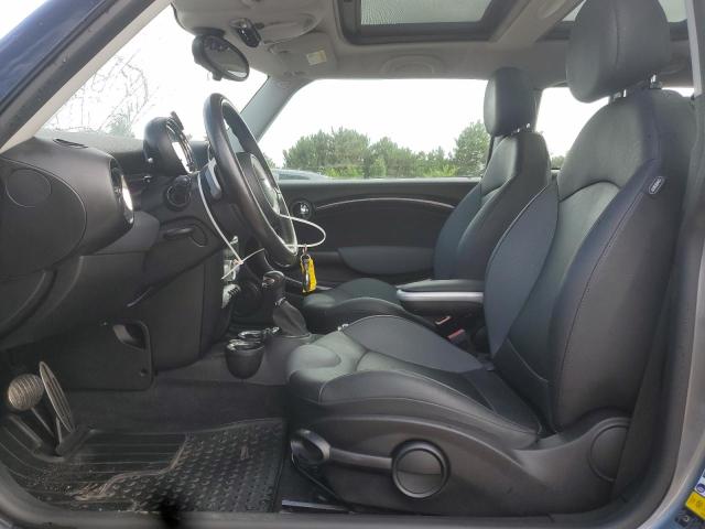 Photo 7 from auction – 2010 MINI COOPER S C with VIN WMWMM3C55ATZ32724