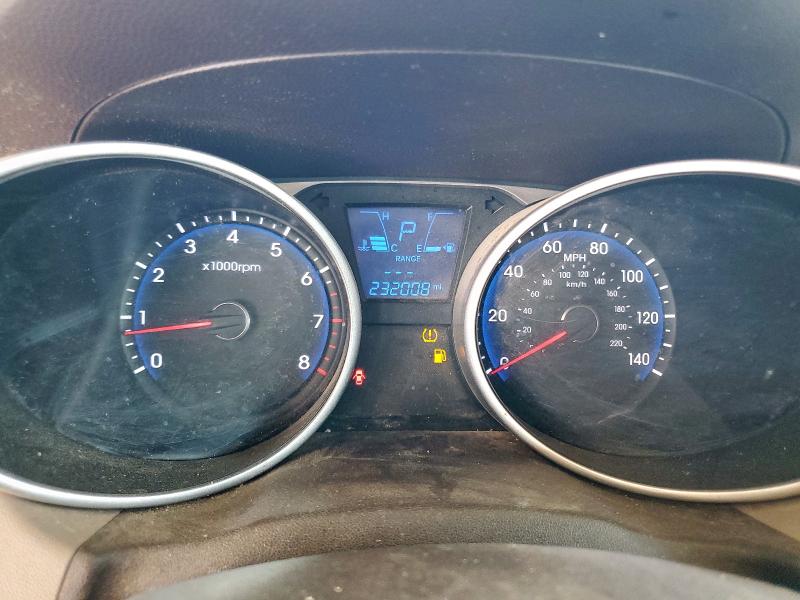 Photo 9 from auction – 2012 HYUNDAI TUCSON GLS with VIN KM8JUCAC1CU519960