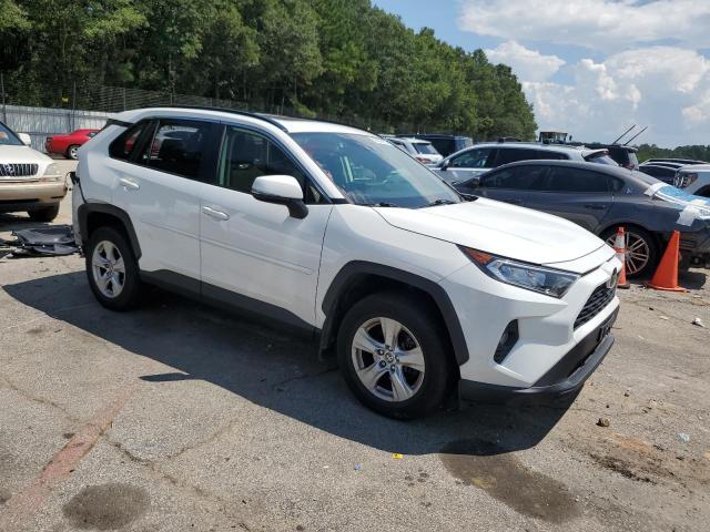 Photo 4 from auction – 2019 TOYOTA RAV4 XLE with VIN JTMP1RFV8KD043712