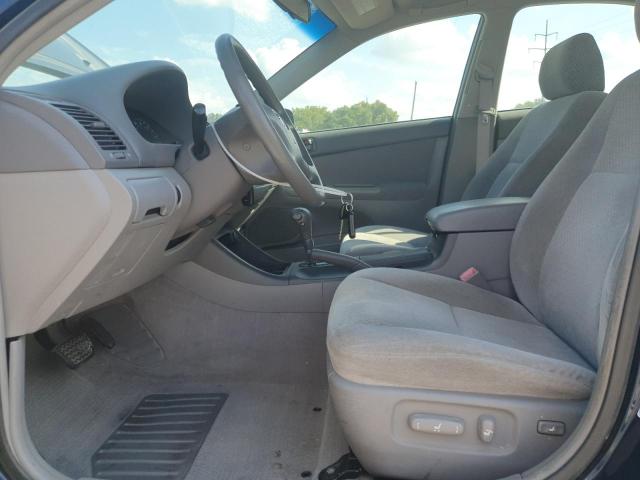 Photo 7 from auction – 2004 TOYOTA CAMRY LE with VIN 4T1BF32K04U066100