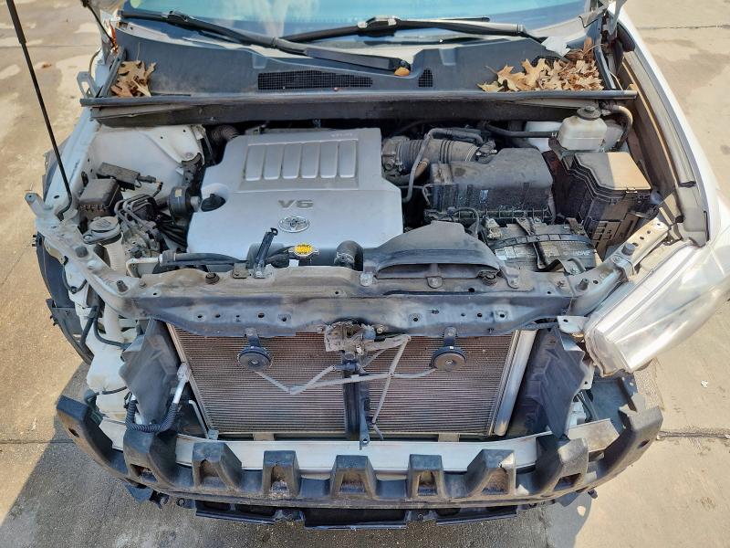 Photo 12 from auction – 2011 TOYOTA HIGHLANDER with VIN 5TDZK3EH3BS036685