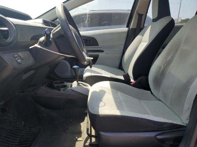 Photo 7 from auction – 2013 TOYOTA PRIUS C with VIN JTDKDTB34D1539162