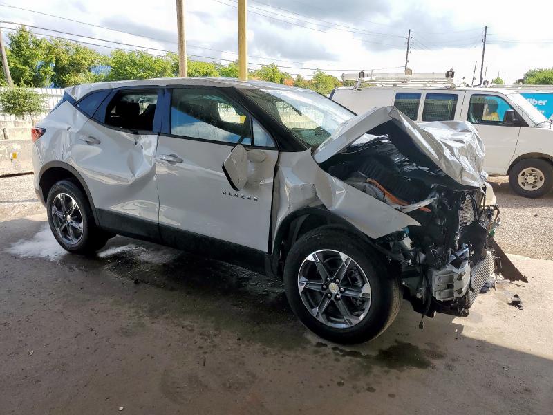 Photo 4 from auction – 2025 CHEVROLET BLAZER 2LT with VIN 3GNKBHR49SS219016