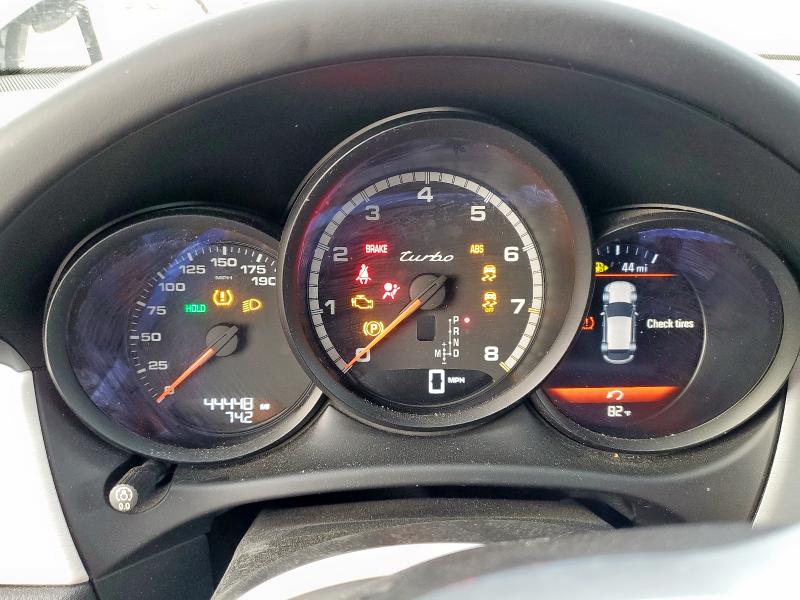 Photo 9 from auction – 2018 PORSCHE MACAN TURB with VIN WP1AF2A51JLB71315