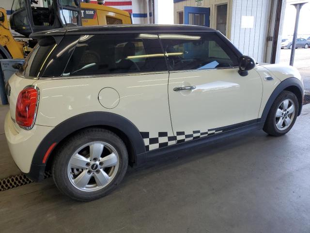 Photo 3 from auction – 2016 MINI COOPER with VIN WMWXP5C55G2D15406