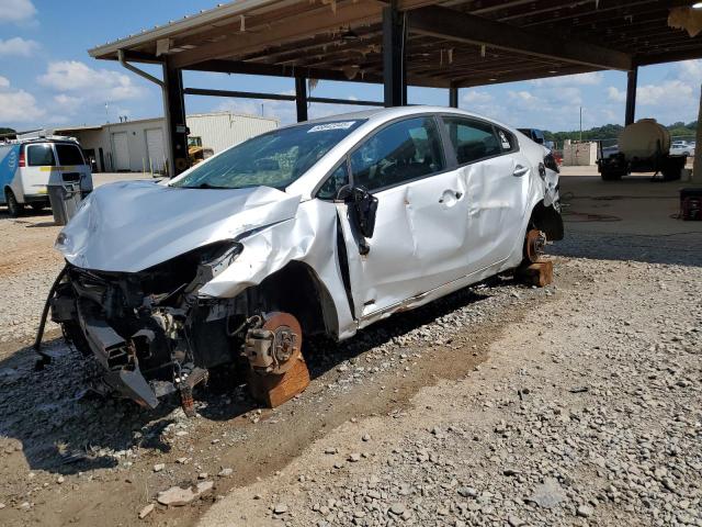 Photo 1 from auction – 2018 KIA FORTE LX with VIN 3KPFK4A78JE204786