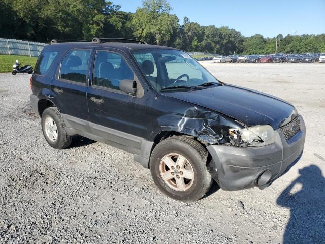 Photo 4 from auction – 2005 FORD ESCAPE XLS with VIN 1FMYU02Z65KD52672