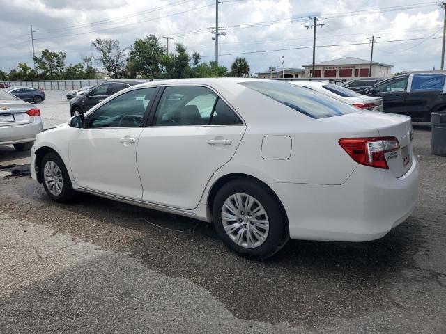 Photo 2 from auction – 2012 TOYOTA CAMRY BASE with VIN 4T1BF1FK1CU520321