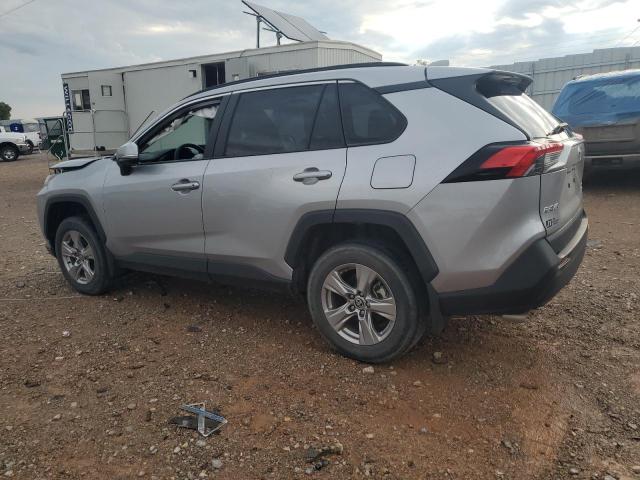 Photo 2 from auction – 2022 TOYOTA RAV4 XLE with VIN 2T3P1RFV6NC320754