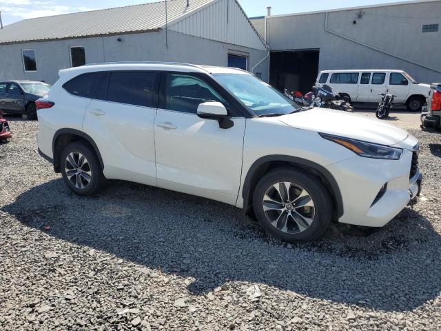 Photo 4 from auction – 2021 TOYOTA HIGHLANDER with VIN 5TDGZRBH9MS128106