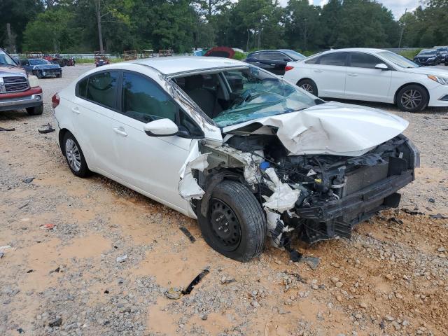 Photo 4 from auction – 2017 KIA FORTE LX with VIN 3KPFK4A71HE077695