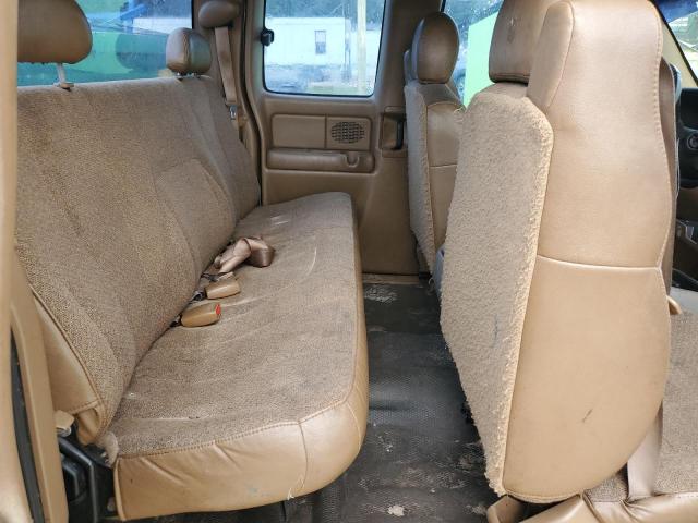 Photo 10 from auction – 2000 CHEVROLET SILVERADO with VIN 1GCEC19T6YE344012