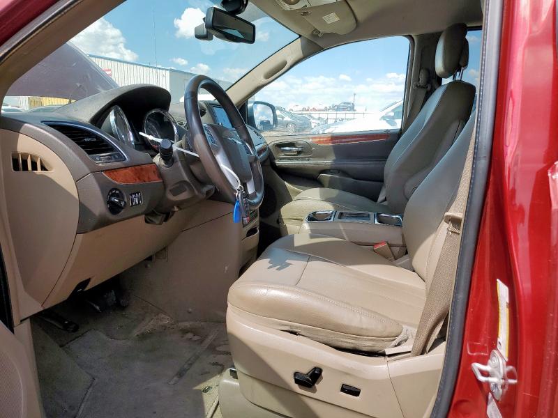 Photo 7 from auction – 2015 CHRYSLER TOWN & COU with VIN 2C4RC1CG9FR578013