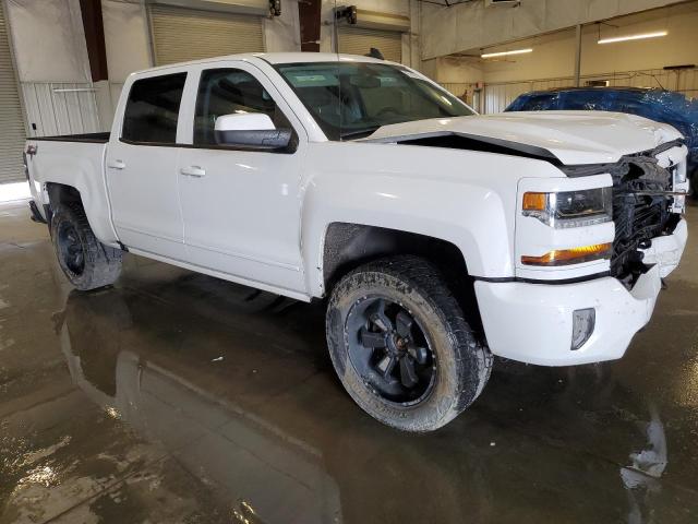 Photo 4 from auction – 2017 CHEV SILV1500 4WD with VIN 3GCUKRECXHG220143