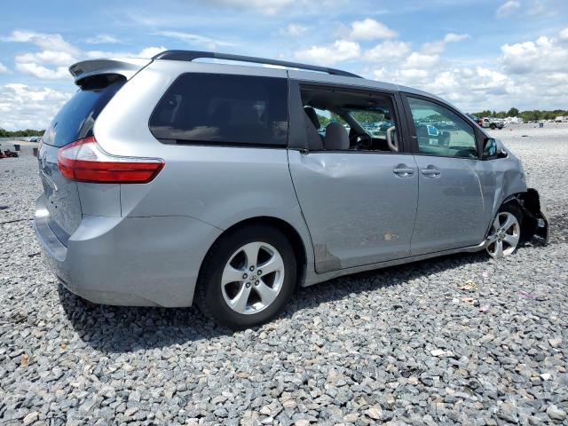 Photo 3 from auction – 2017 TOYOTA SIENNA LE with VIN 5TDKZ3DC5HS815372